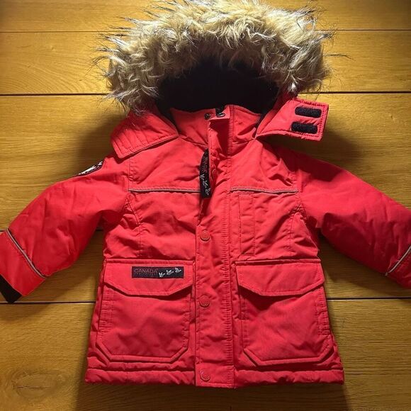 Canada weather gear Other - Canada Bay Red Kids Puffer Jacket with Faux Fur Hood